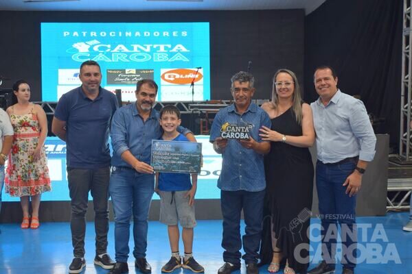 Premiação do V Canta Caroba